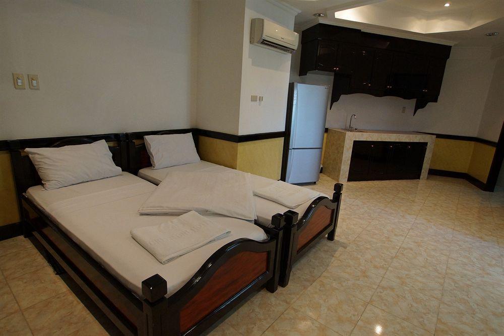 Green One Hotel Lapu-Lapu City Eksteriør billede