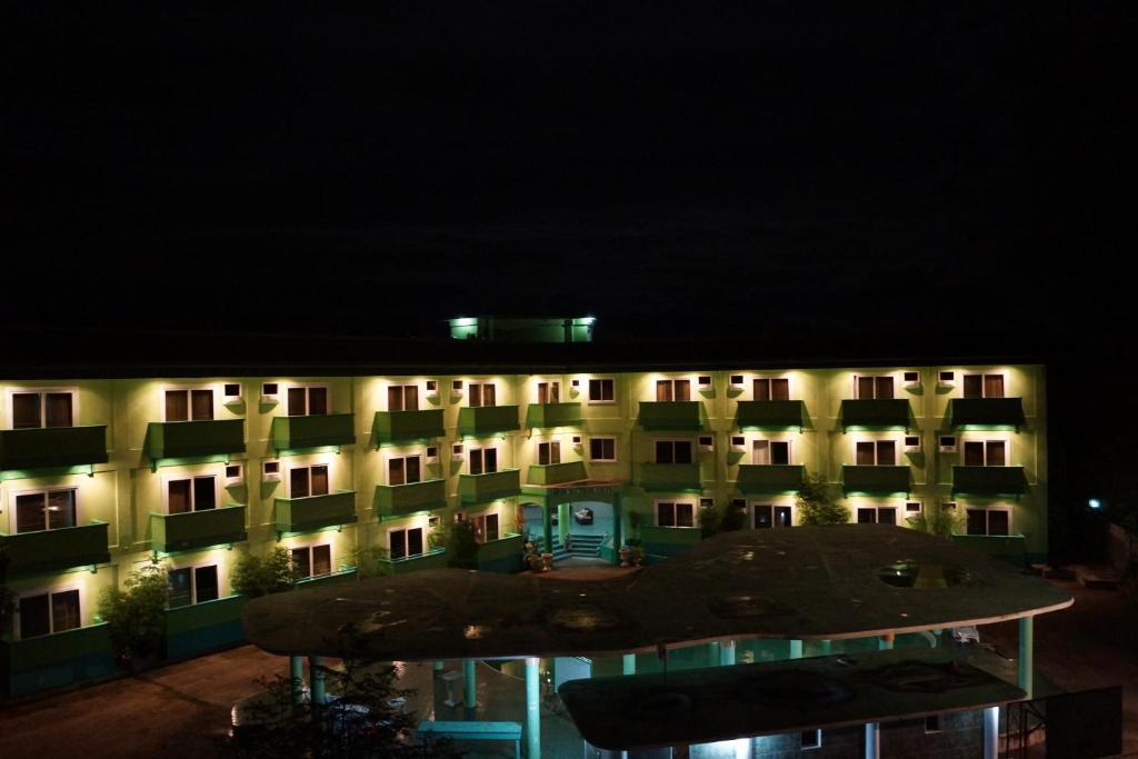 Green One Hotel Lapu-Lapu City Eksteriør billede