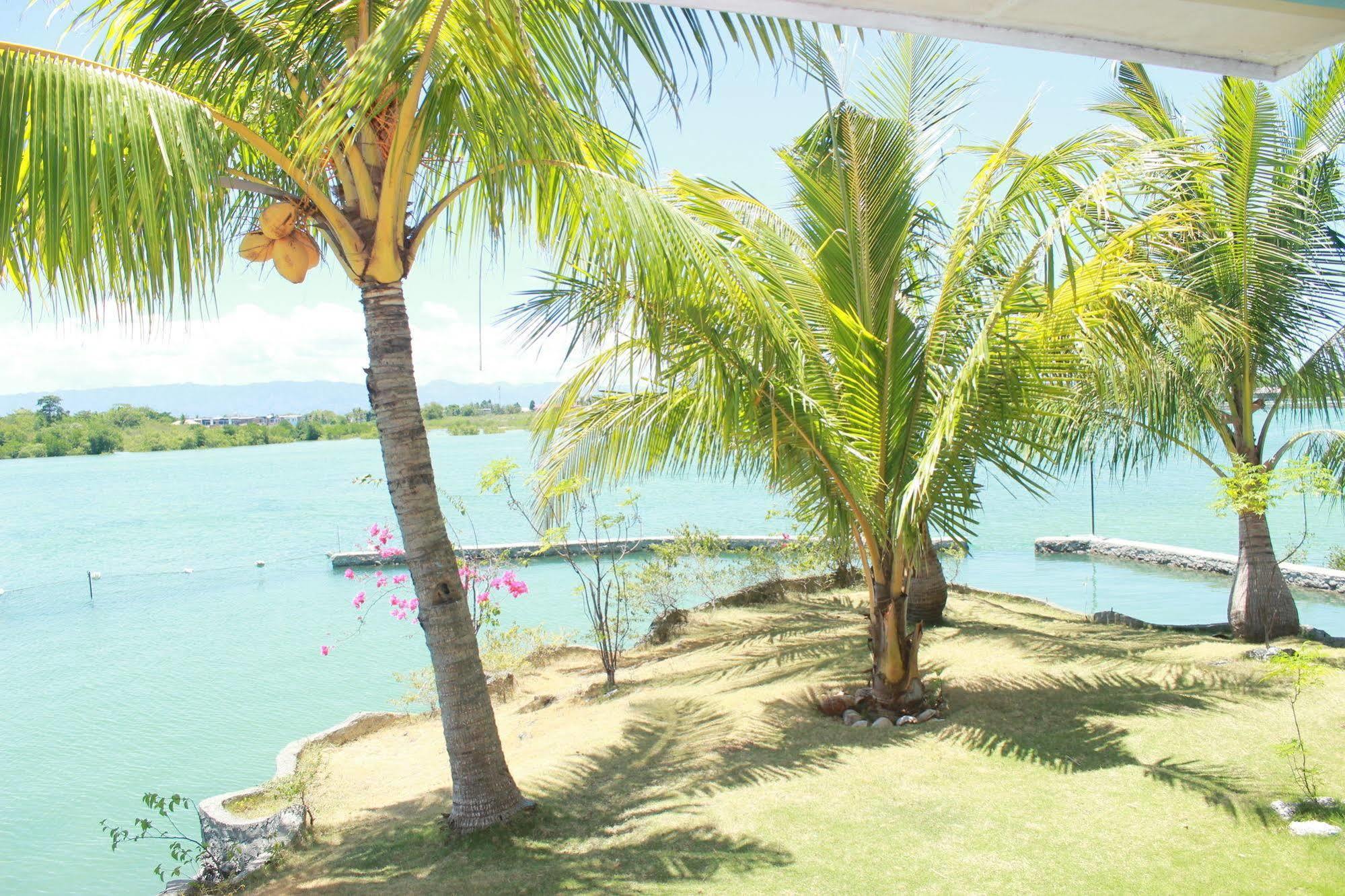Green One Hotel Lapu-Lapu City Eksteriør billede
