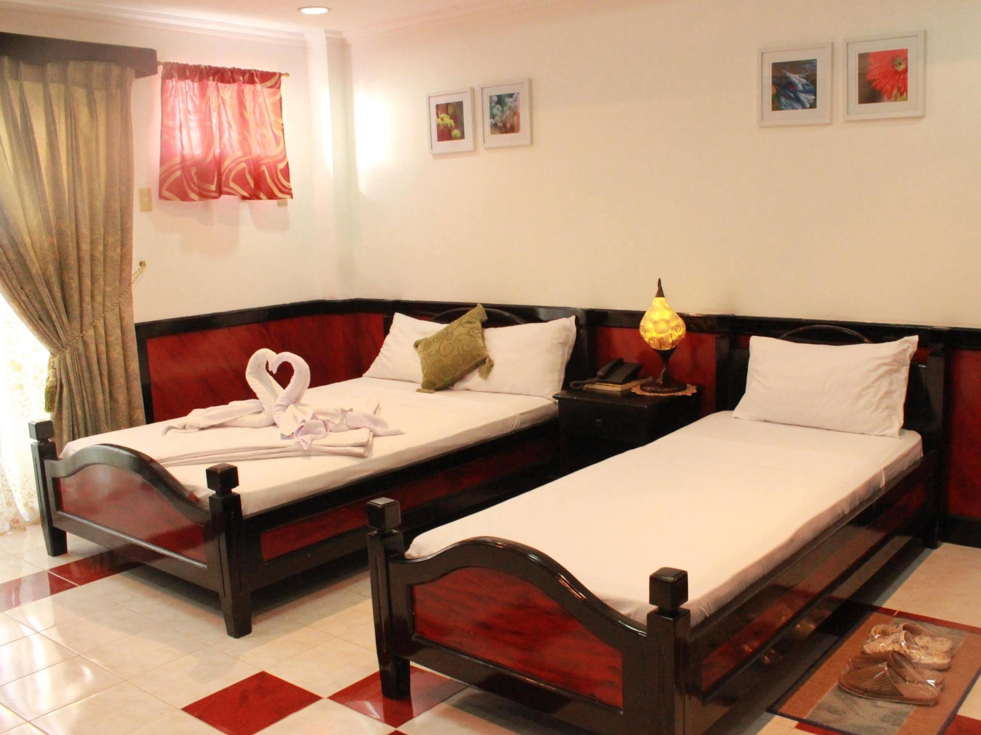 Green One Hotel Lapu-Lapu City Eksteriør billede